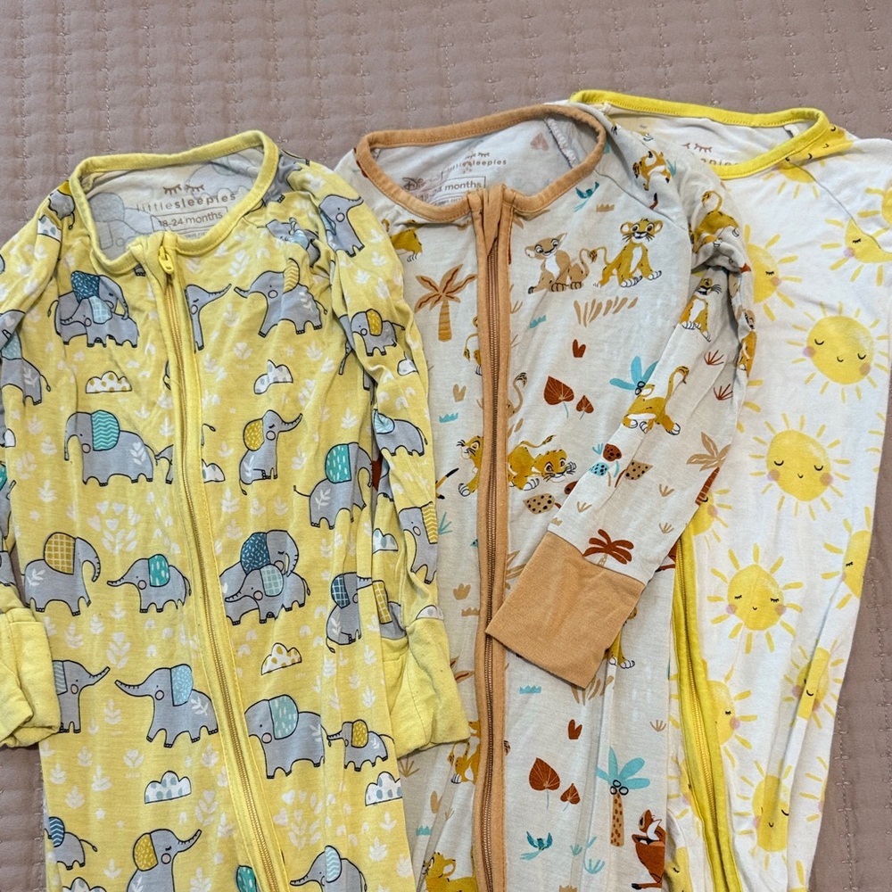 Little Sleepies Bundle with Disney lion king- Yellow, Beige, White